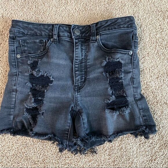 American Eagle Black Distressed High Rise Shorts - Picture 2 of 6